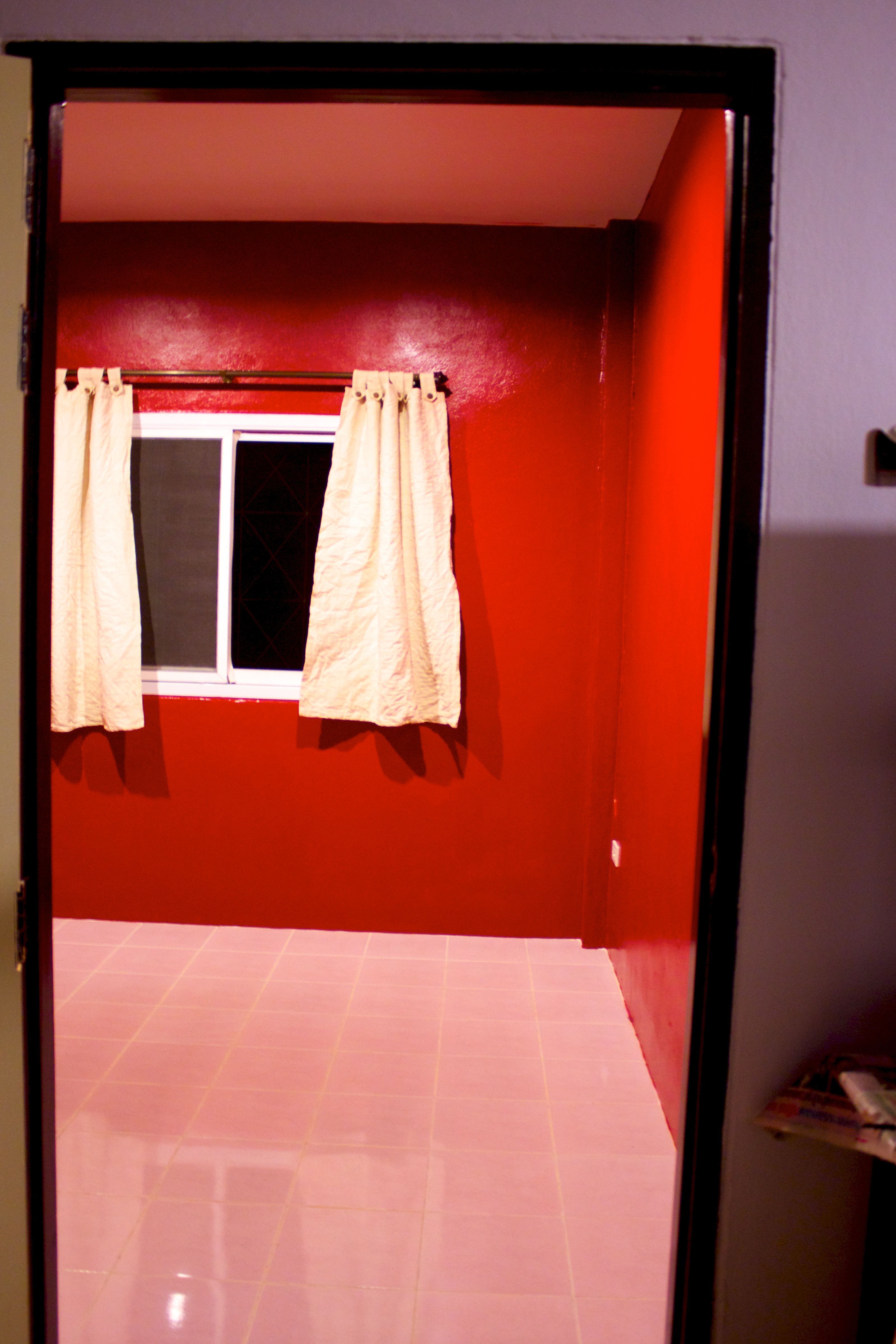 2012-03-18-red-room-11.jpg